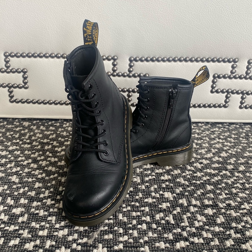 Youth 1460 Boots from Dr Martens